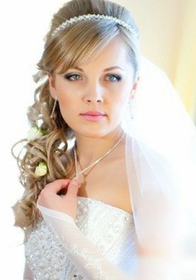 Свадебная прическа А13739 - Стилист-визажист Алия Гаранина