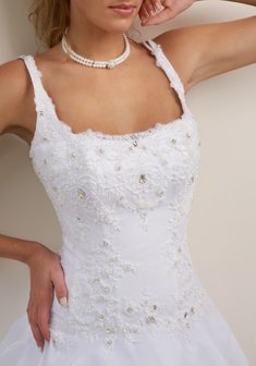 Свадебное платье 711-A30924. А-силуэт, длинное без шлейфа.