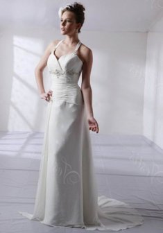 Свадебное платье VN48-V31047. С прямой юбкой, длинное со шлейфом.