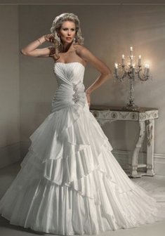 Свадебное платье BS-72-Д31227. С пышной юбкой, длинное со шлейфом.