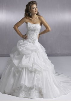 Свадебное платье BS-22-Д31394. С пышной юбкой, длинное со шлейфом.