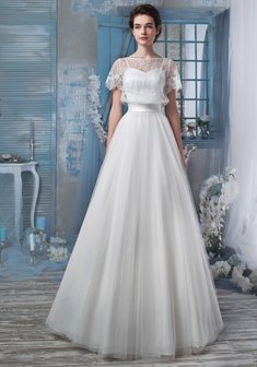 Свадебное платье J68224. А-силуэт, длинное со шлейфом.