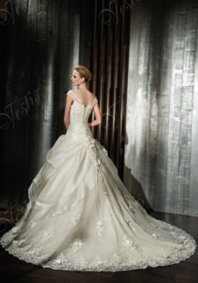 Свадебное платье VN57-V31061 - Свадебные платья и аксессуары Vestis
