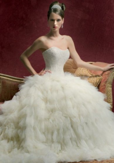 Свадебное платье VN24-V31026 - Свадебные платья и аксессуары Vestis