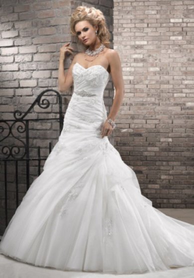 Свадебное платье VN64-V31094 - Свадебные платья и аксессуары Vestis