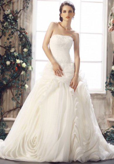 Свадебное платье VN67-V31097 - Свадебные платья и аксессуары Vestis